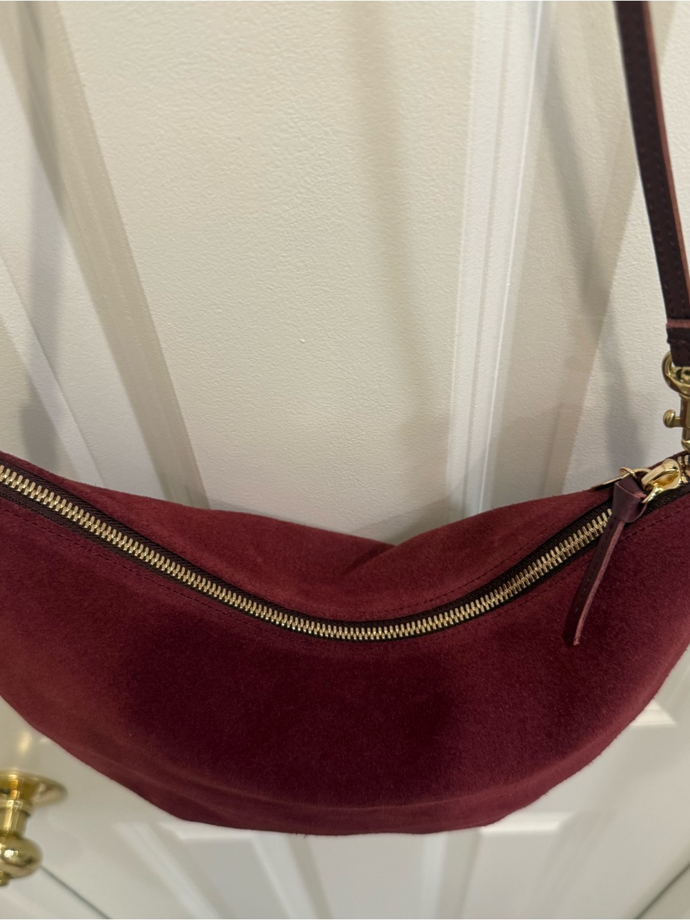 Clare V. Lune Shoulder Bag in Currant - suede bag 2025 - Picture 3 of 6